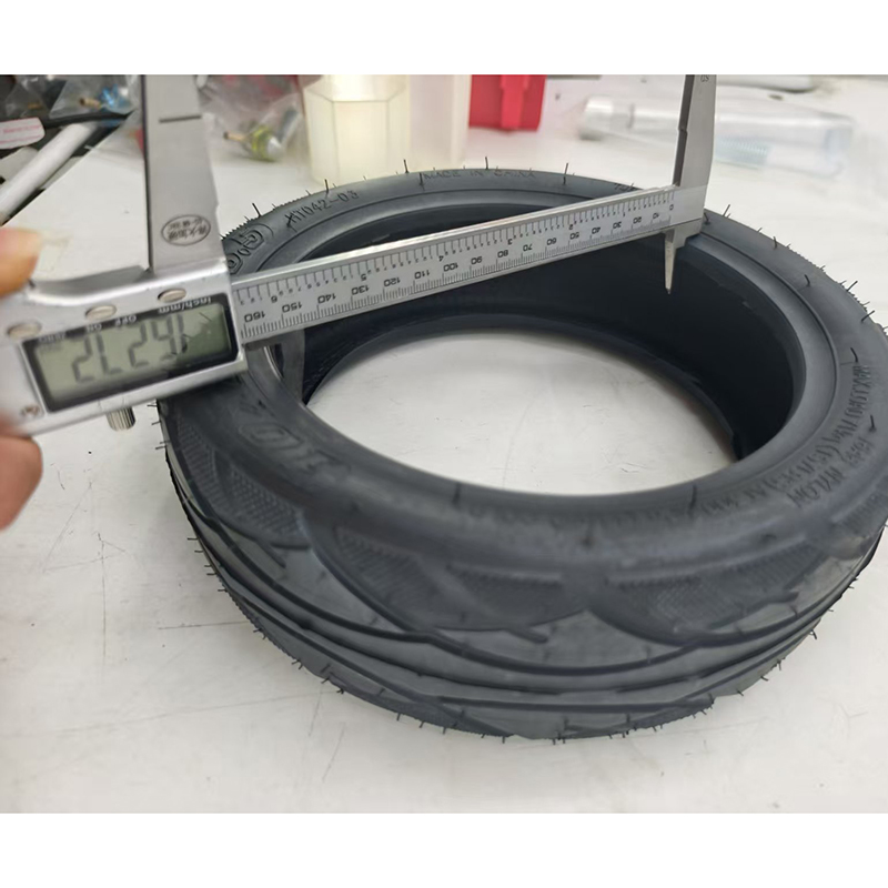 Originaler Schlauchloser Reife – Scooter Tire Bewertung und Preis